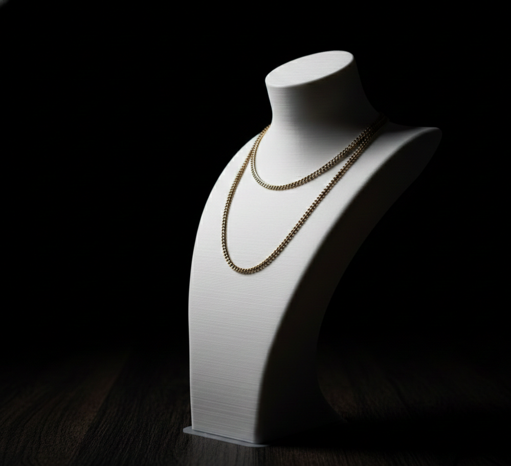 Minimalist Sculpted Necklace Bust Display